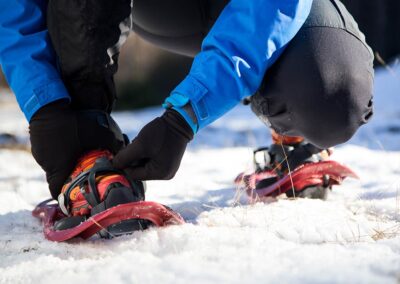 05_blackforestaction-teamevent-schneeschuhtour-gipfelrast-teaser